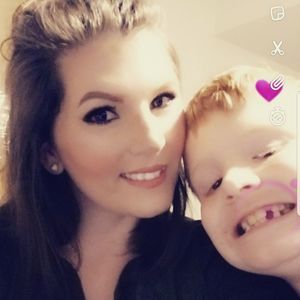 Meet your Posher, Danika